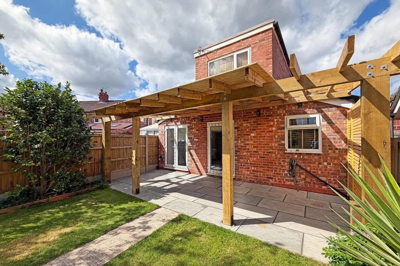 Tabley Grove, Timperley, Cheshire WA15 6BN, photo 18