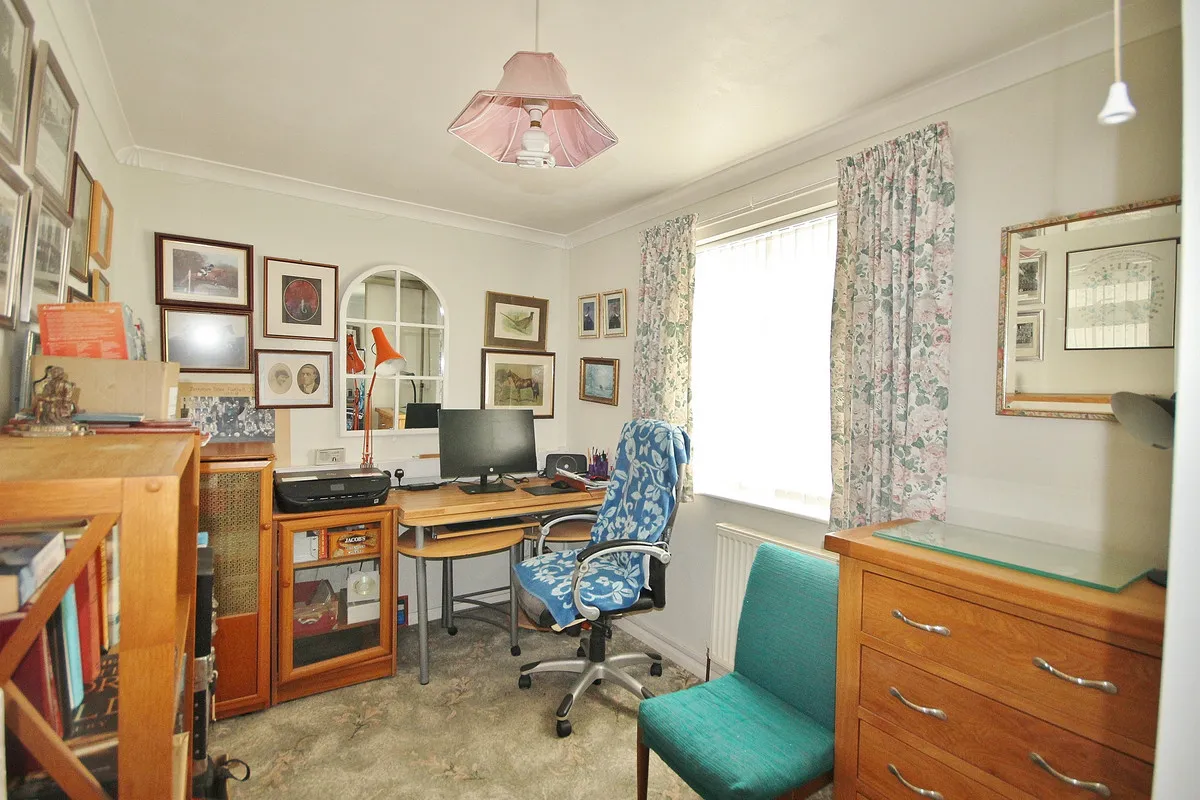 Moorland Road, Witney, photo 10