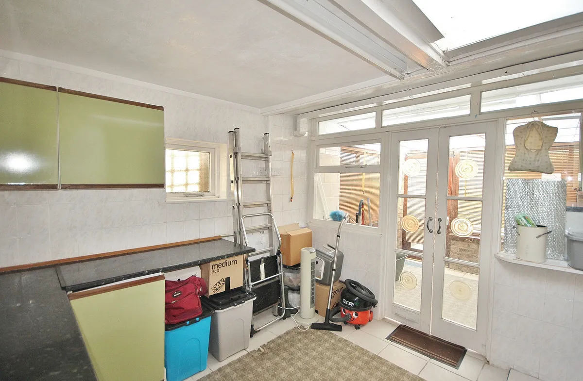Moorland Road, Witney, photo 15