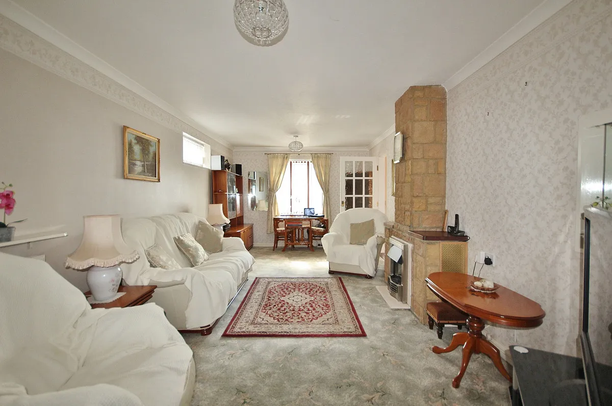 Moorland Road, Witney, photo 2