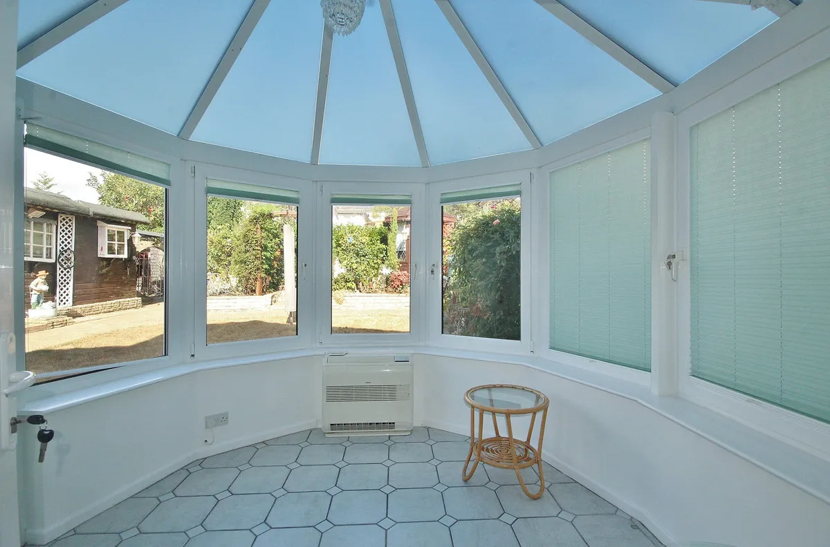 Moorland Road, Witney, photo 6