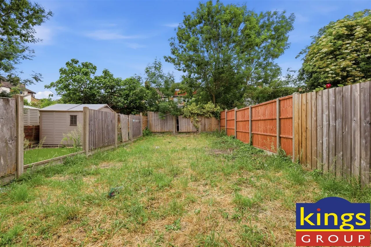 Arthur Road, Edmonton, N9, photo 4