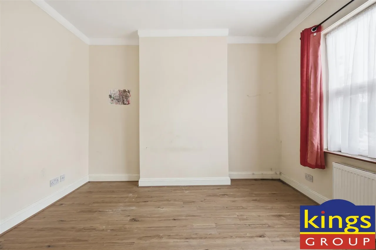 Arthur Road, Edmonton, N9, photo 12