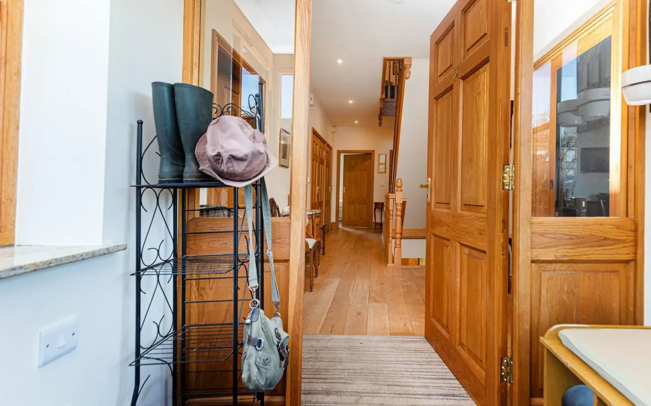 Swallowfield, Hill Top, Cawthorne, photo 14