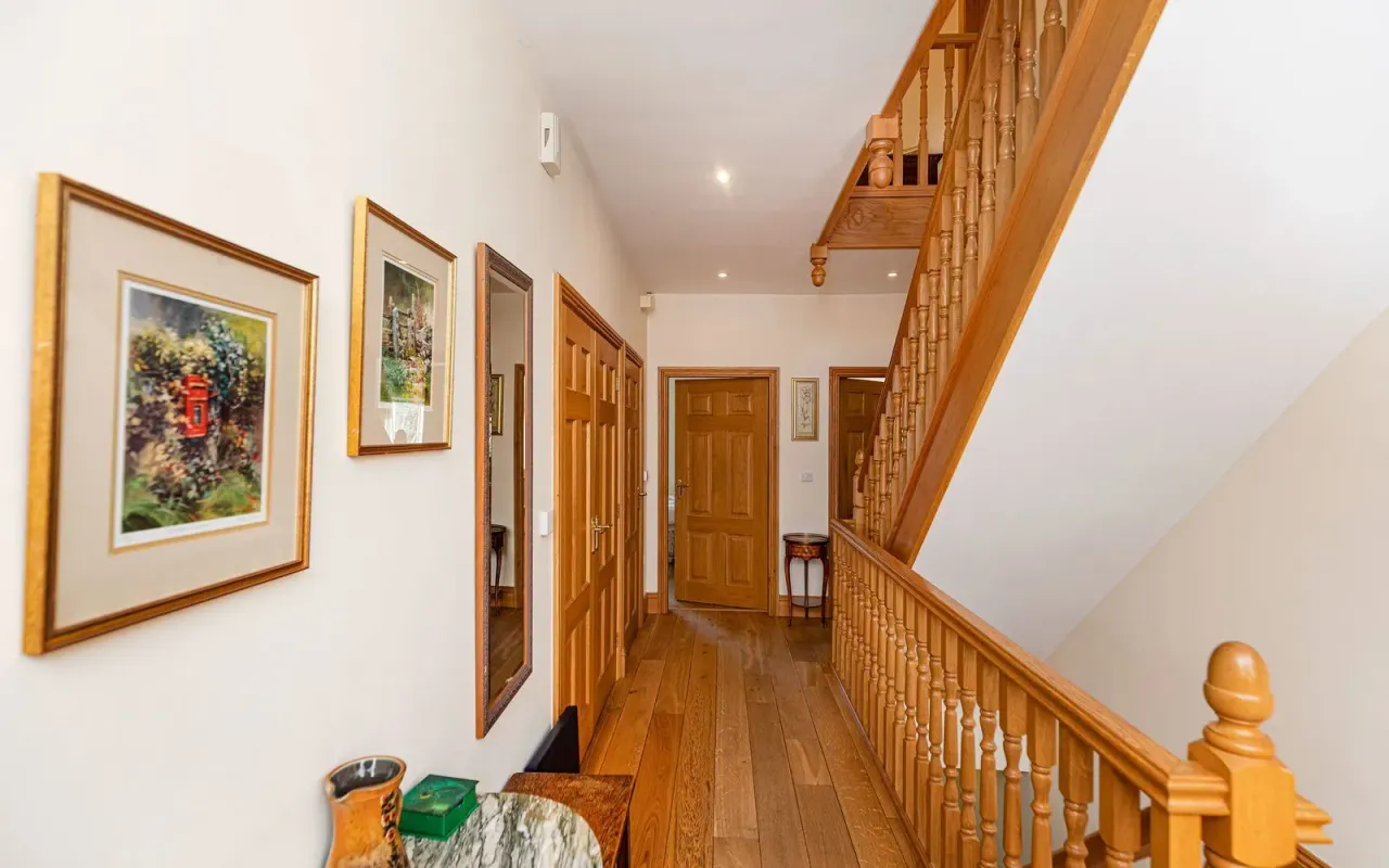 Swallowfield, Hill Top, Cawthorne, photo 16