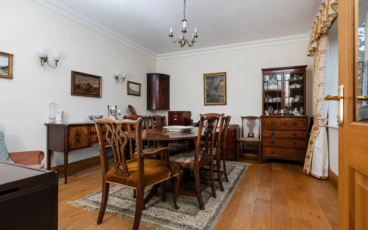Swallowfield, Hill Top, Cawthorne, photo 11