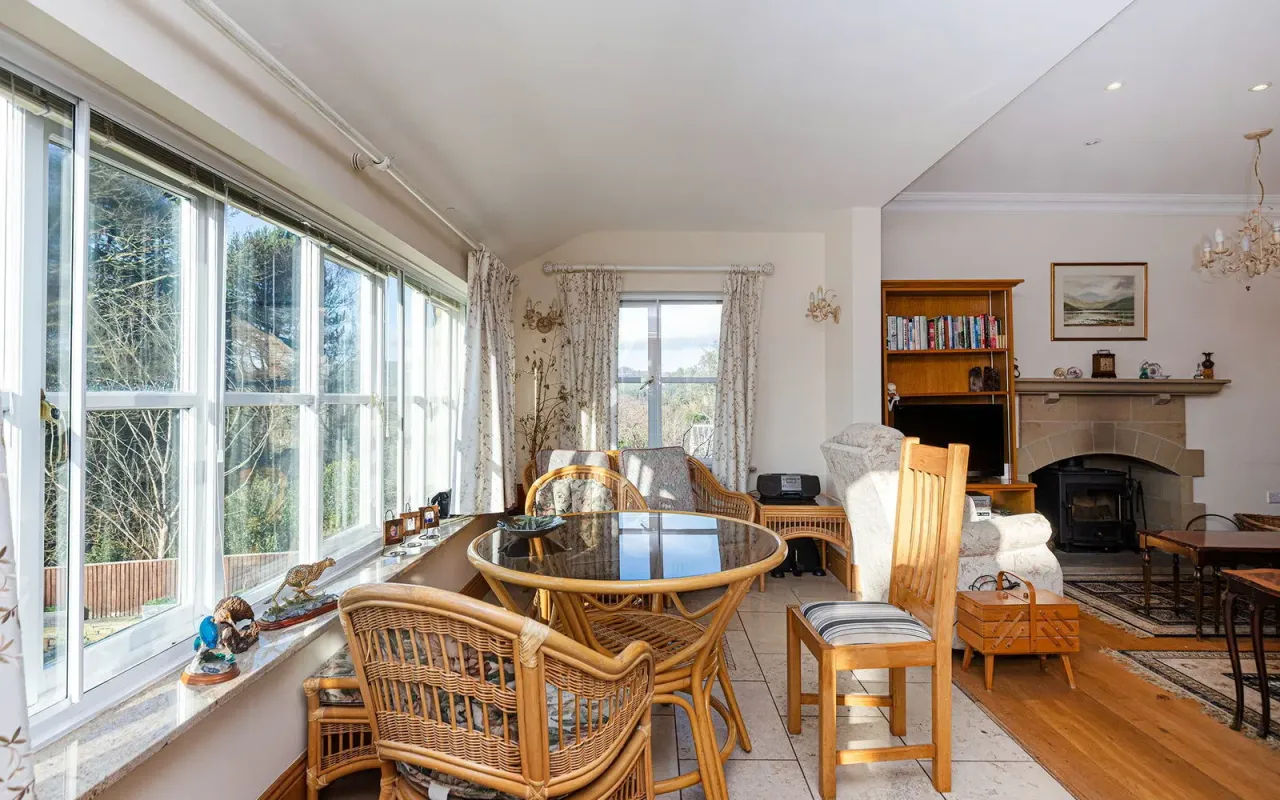 Swallowfield, Hill Top, Cawthorne, photo 6