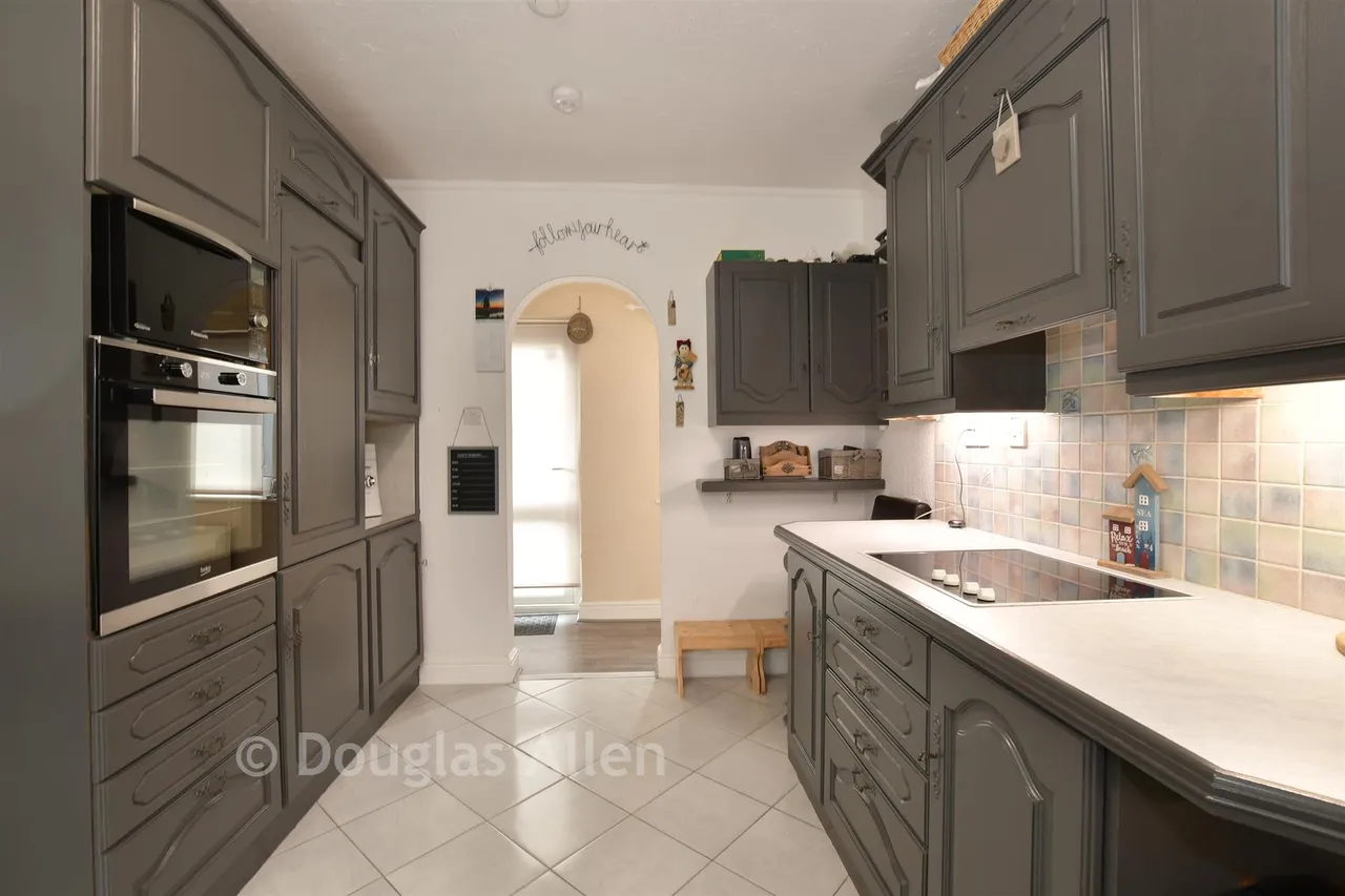 Sandon Road, Basildon, SS14, photo 7