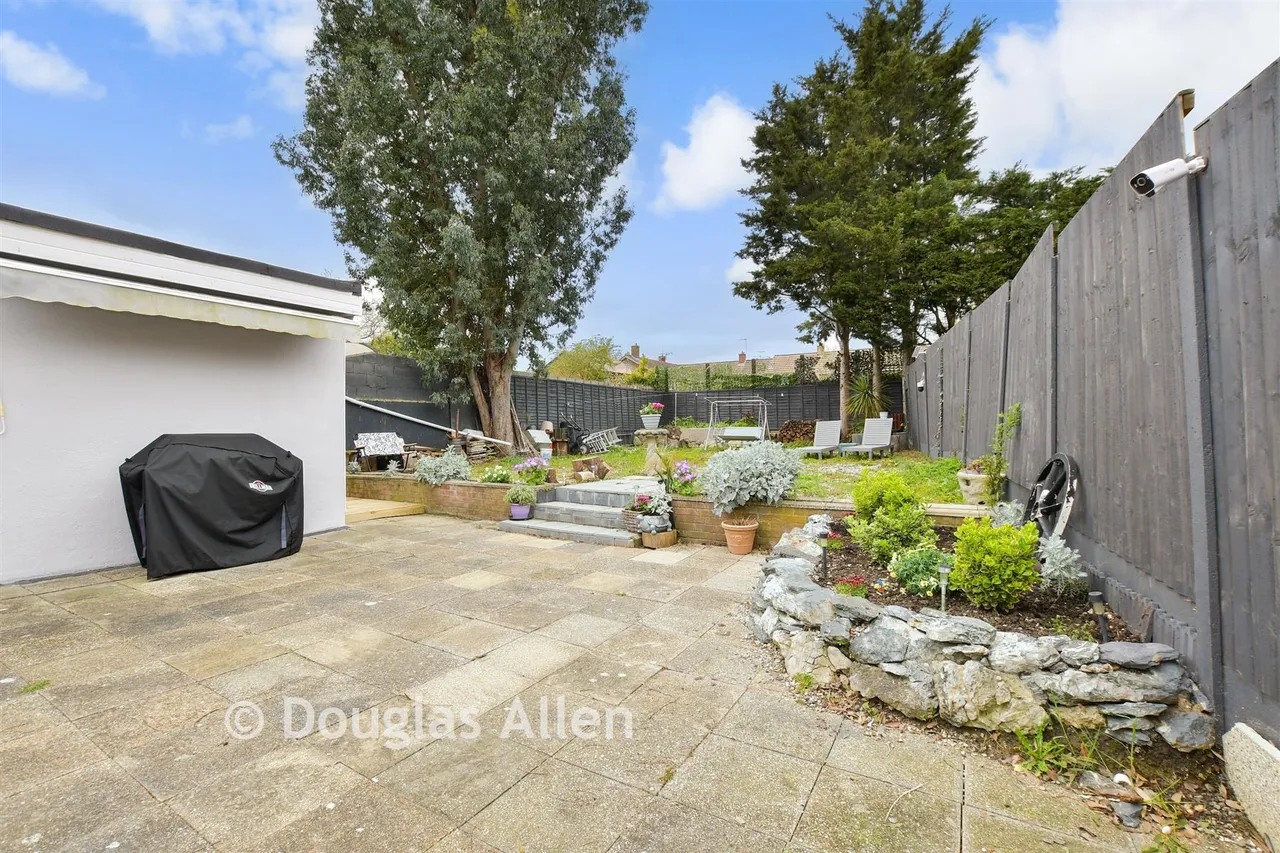 Sandon Road, Basildon, SS14, photo 23