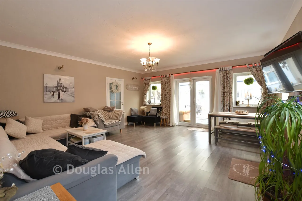 Sandon Road, Basildon, SS14, photo 4