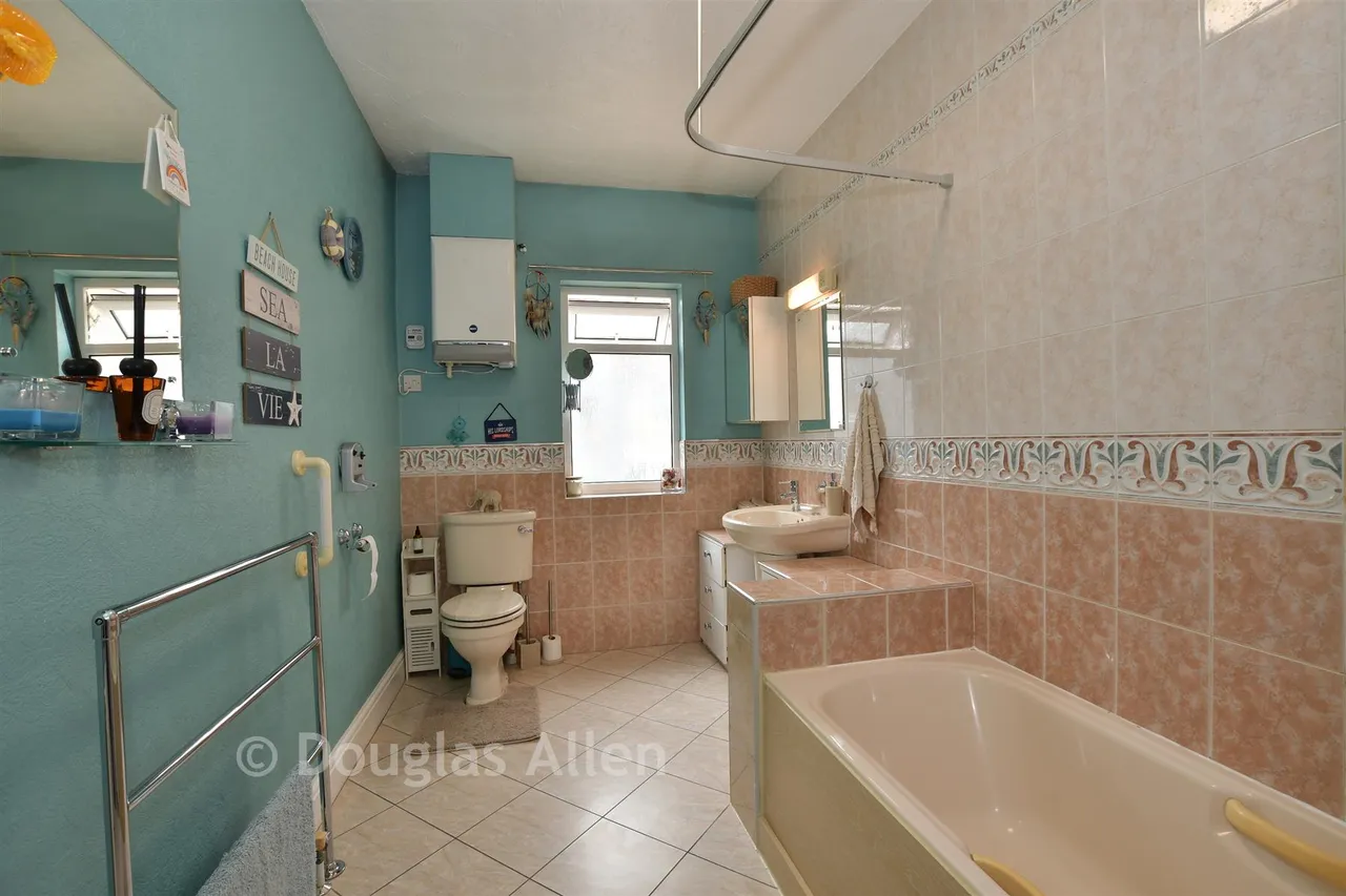 Sandon Road, Basildon, SS14, photo 18