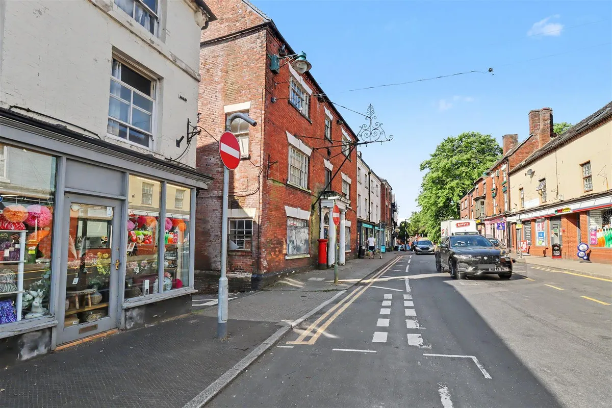 High Street, Cheadle, ST10, photo 5