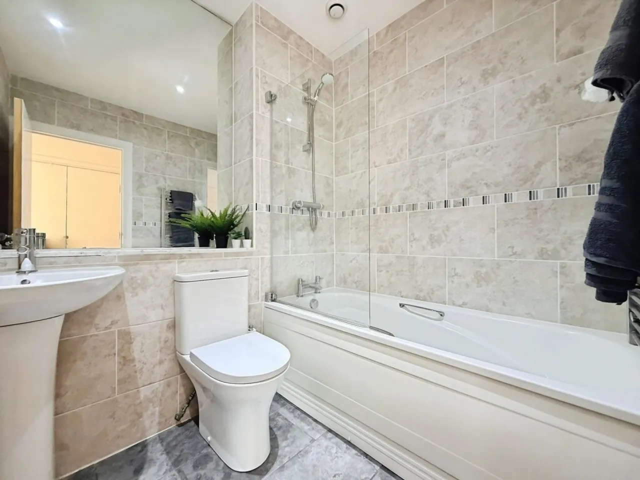 East Street, LS9, photo 12
