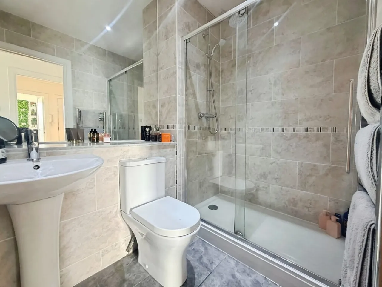 East Street, LS9, photo 9