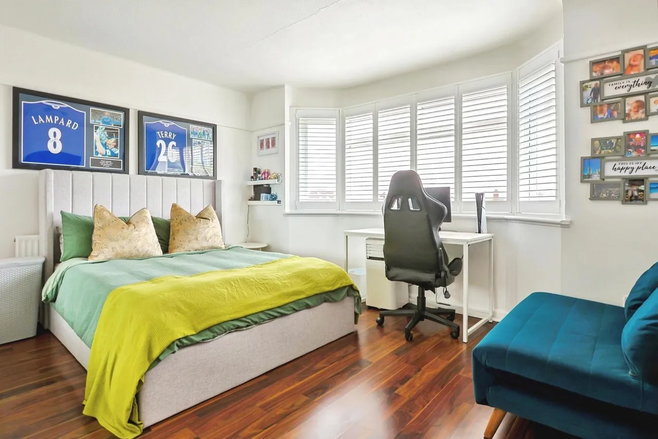 Mount Pleasant Drive, Queens Park, BH8, photo 8