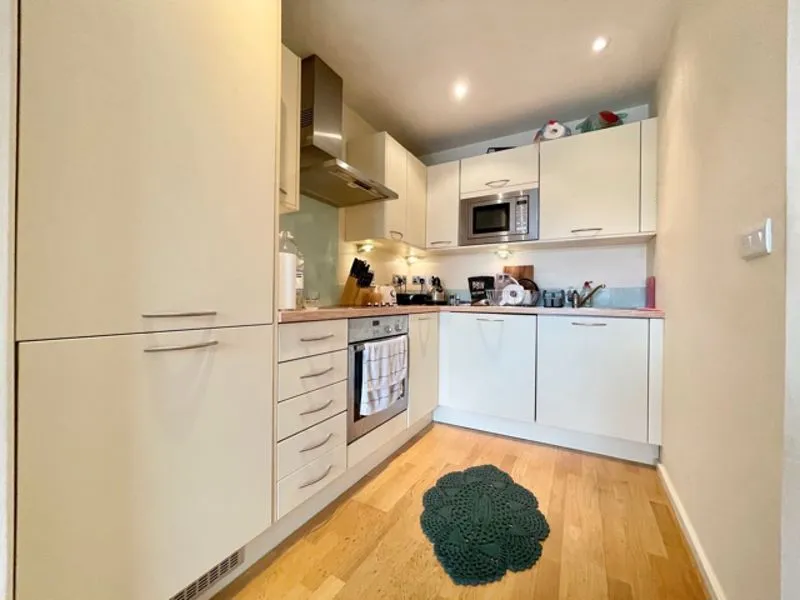 1 bed flat to rent — Devonport Street, London E1 0EF