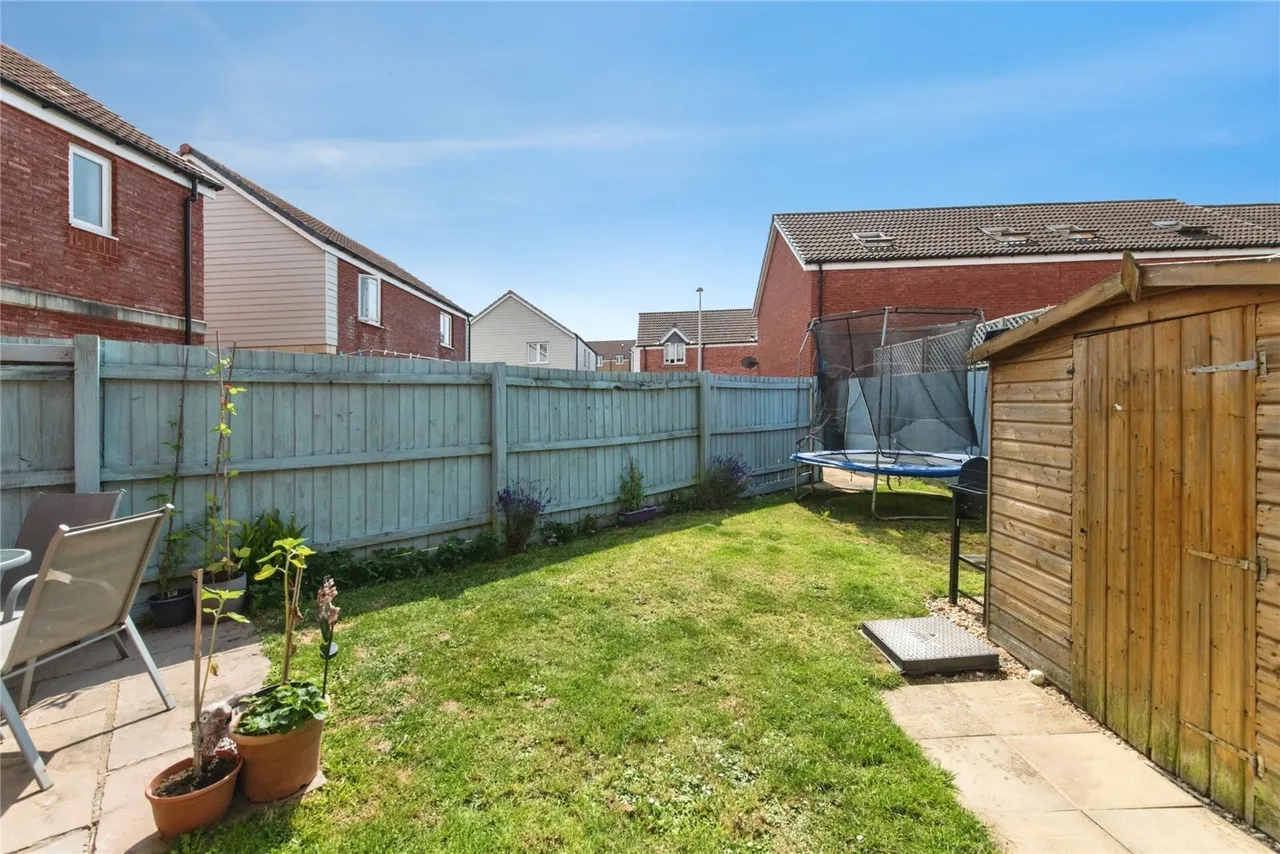 Somerville Crescent, Exeter, EX2, photo 10