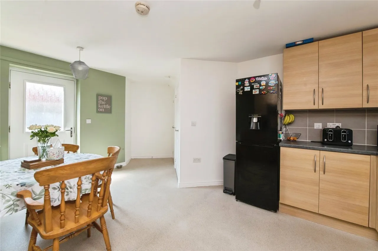Somerville Crescent, Exeter, EX2, photo 7