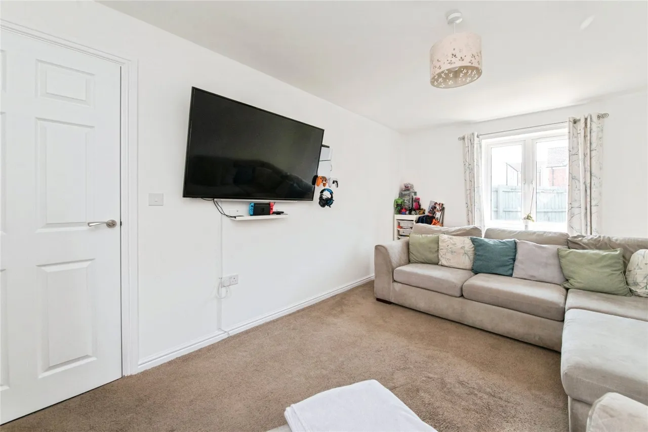 Somerville Crescent, Exeter, EX2, photo 2