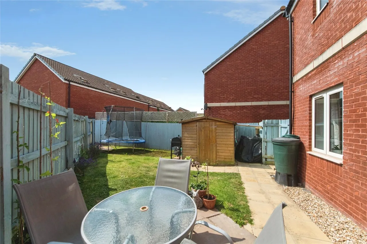 Somerville Crescent, Exeter, EX2, photo 9
