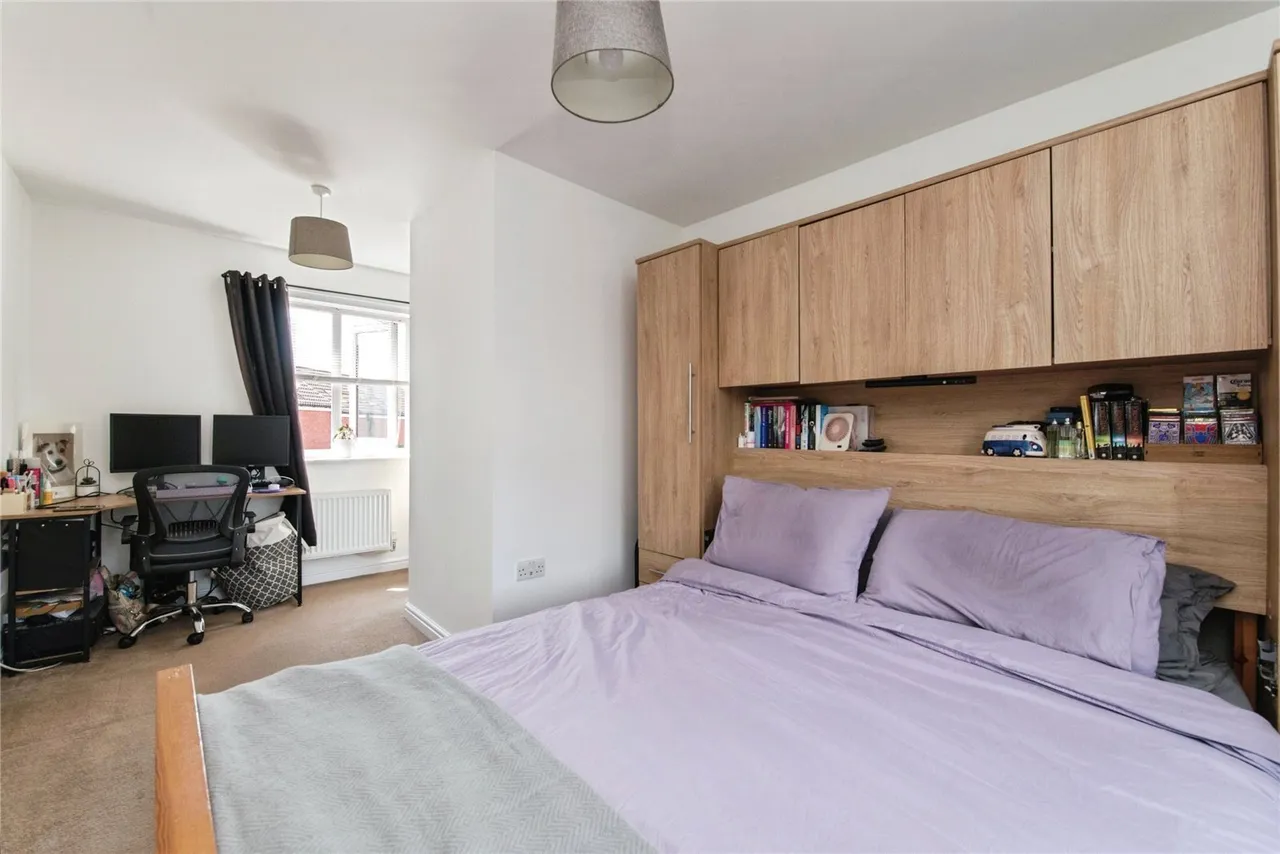 Somerville Crescent, Exeter, EX2, photo 13