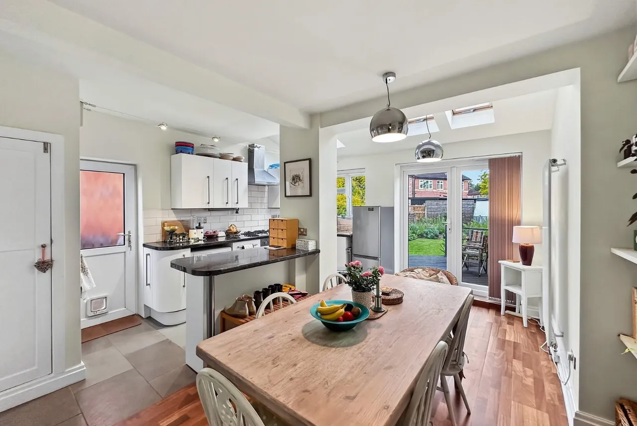 Arderne Road, Timperley WA15 6HJ, photo 2