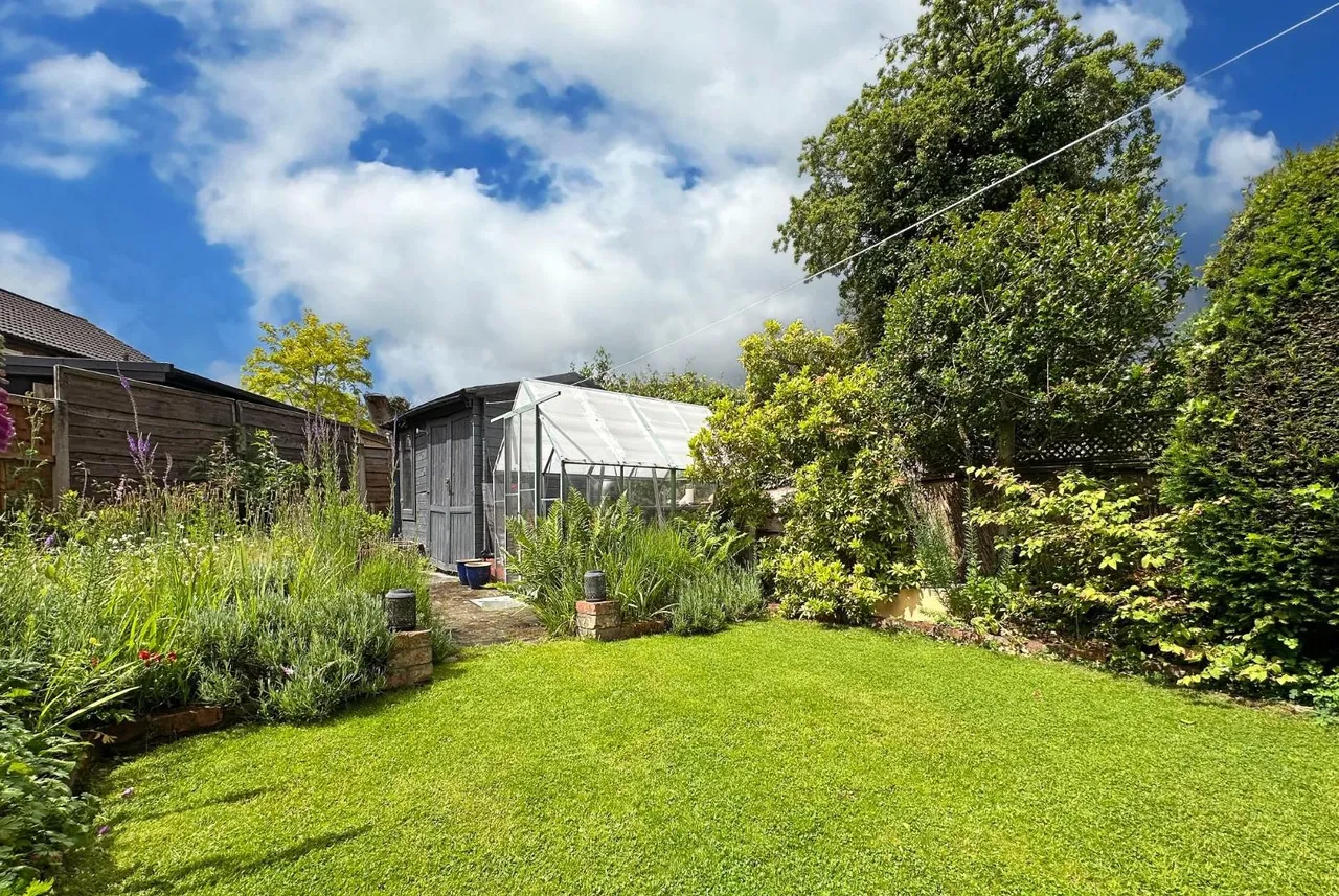 Arderne Road, Timperley WA15 6HJ, photo 19