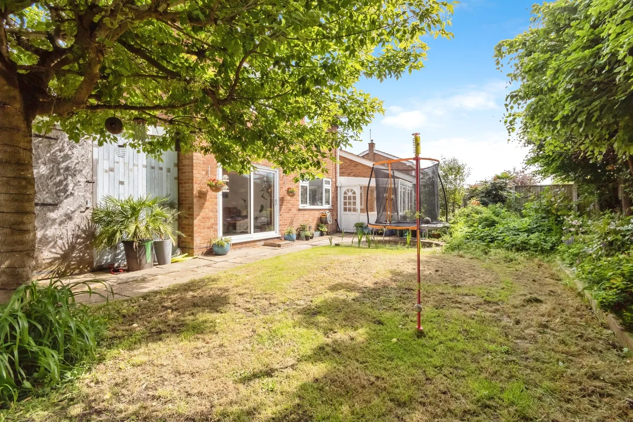 Cedar Close, Bingham, NG13, photo 20