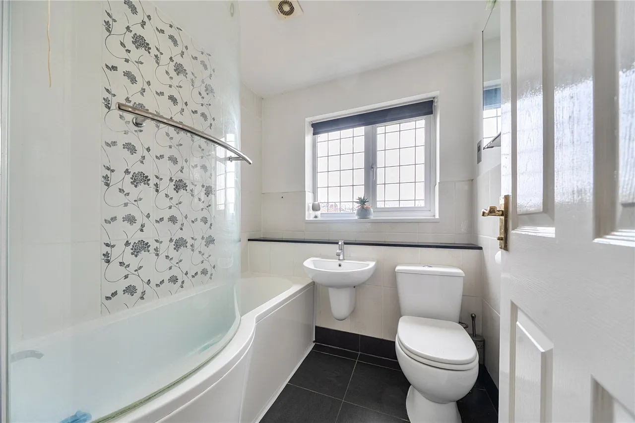 Shepherds Way, Nursling, Southampton, Hampshire, SO16 0TJ, photo 17
