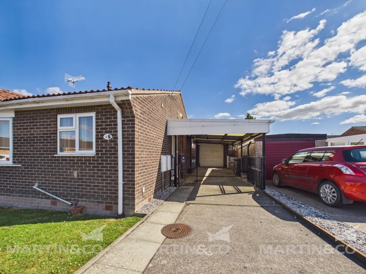 2 bed house for sale — Oakwell Drive, Askern