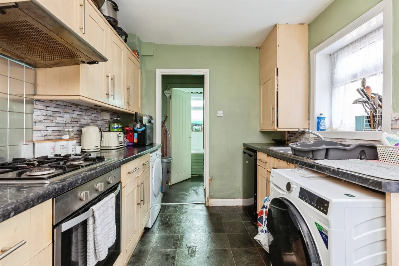 Grove Road, Hastings, TN35, photo 21