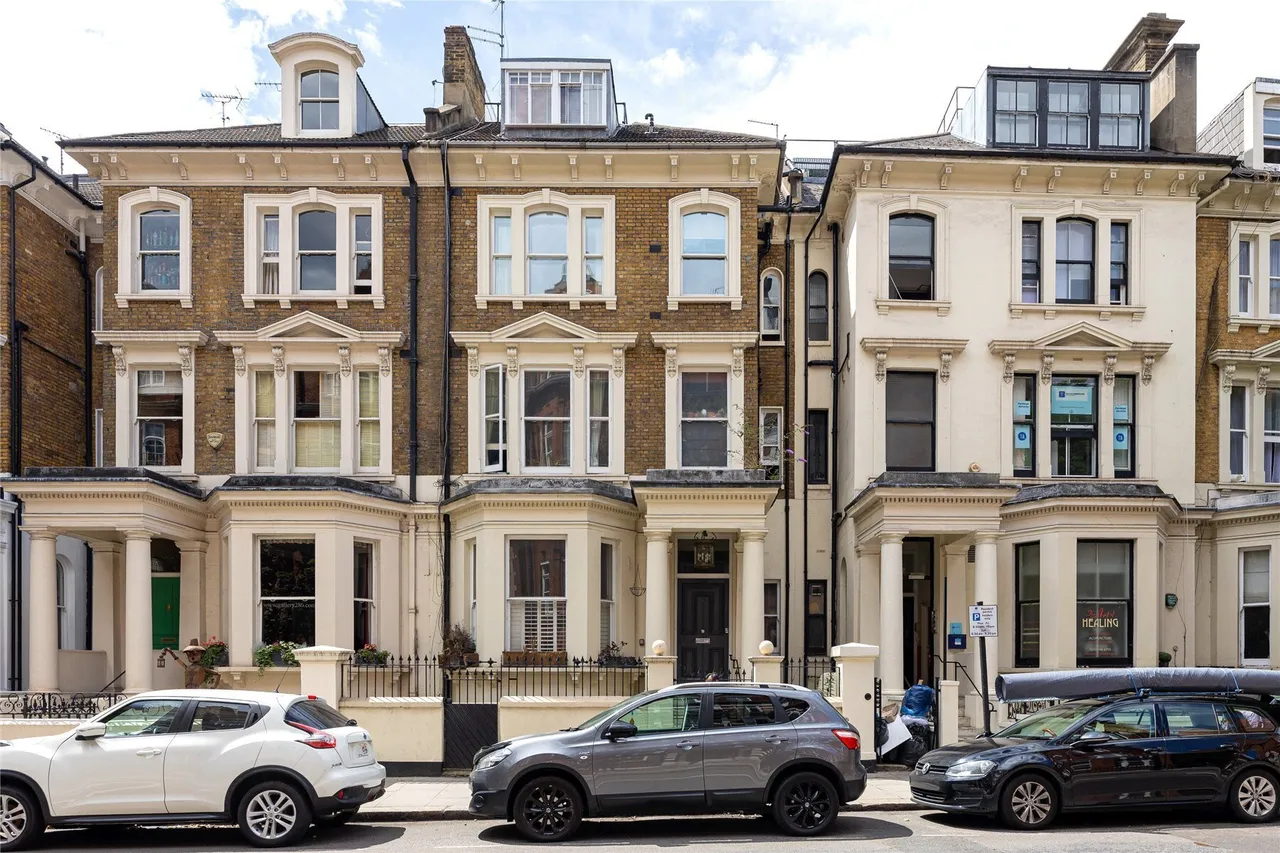 Earl's Court Road, Earl's Court, SW5, photo 12
