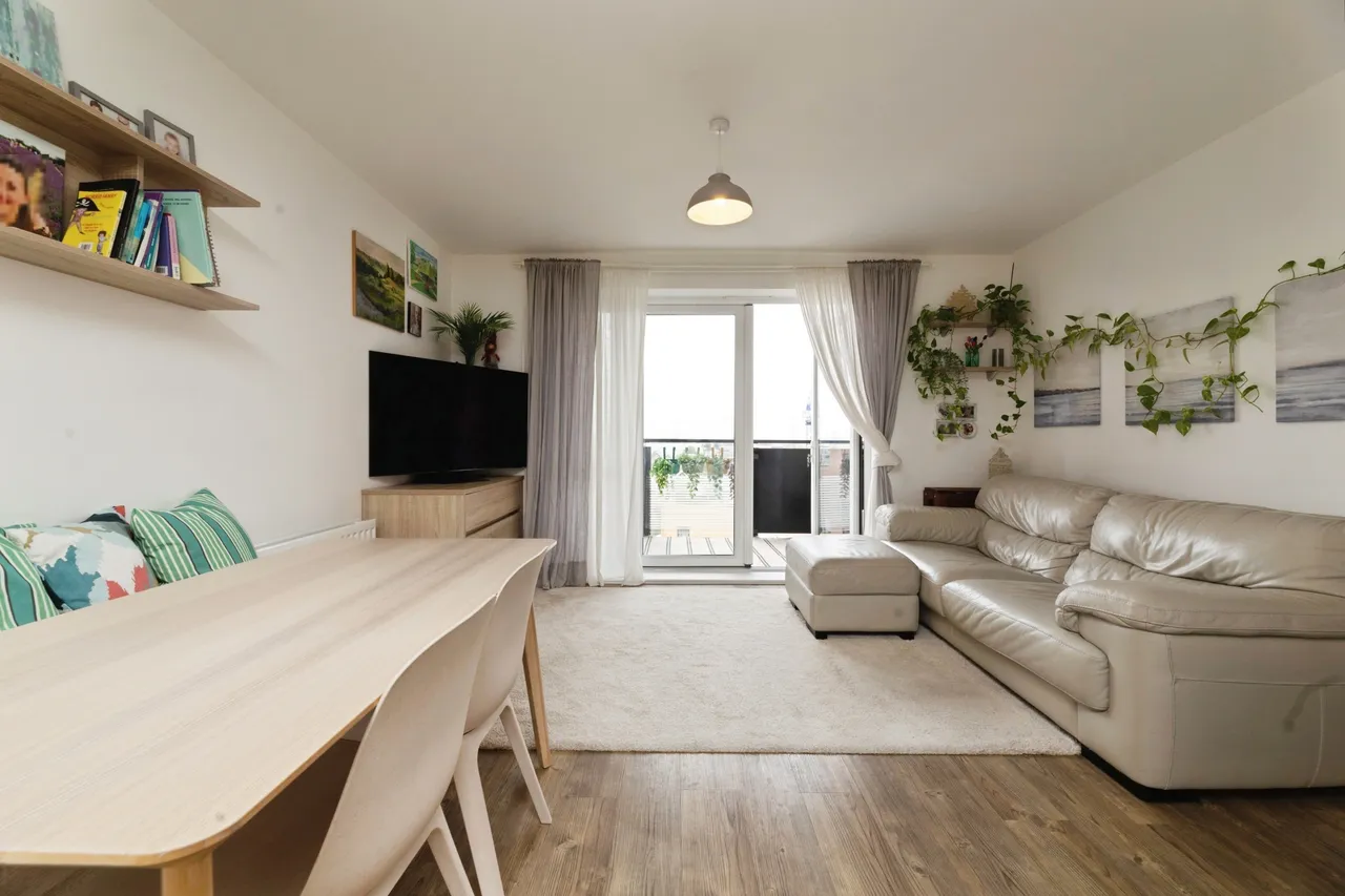 Sackett Road, Barking, IG11, photo 2