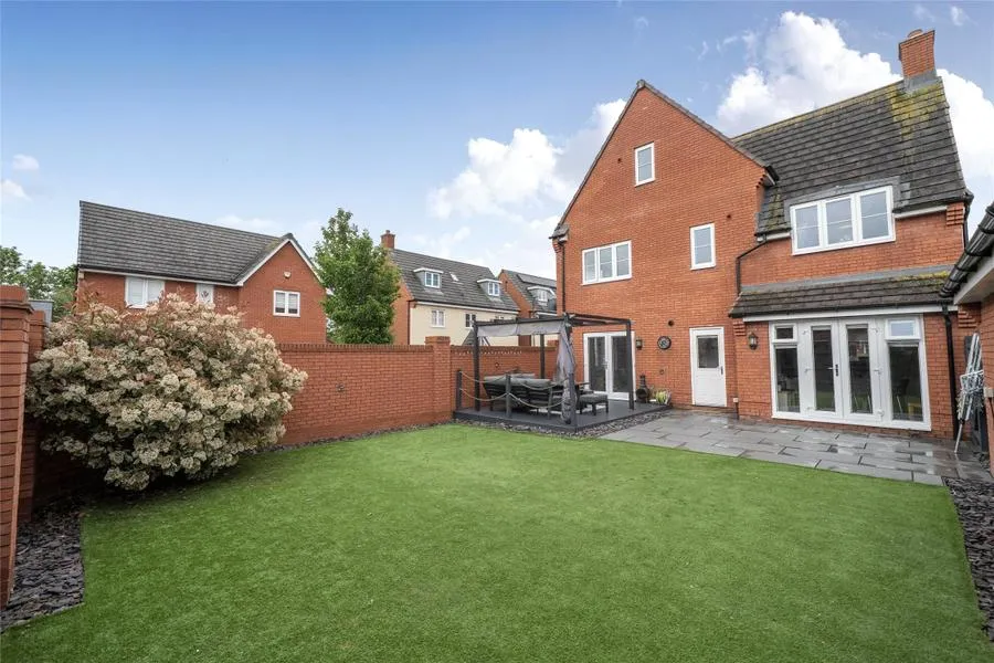 Greenwood Drive, Stoke Orchard, GL52, photo 15