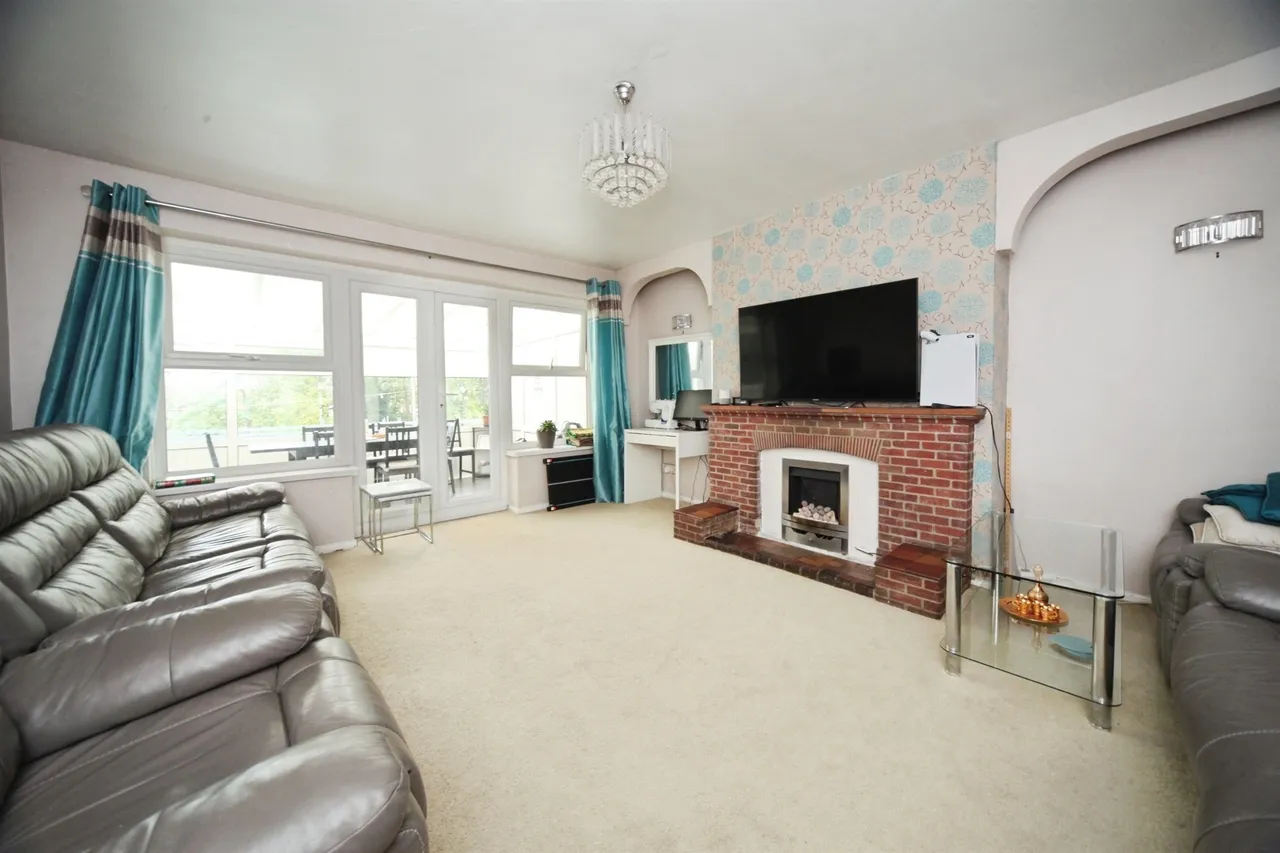 Hart Hill Lane, Luton, LU2, photo 5