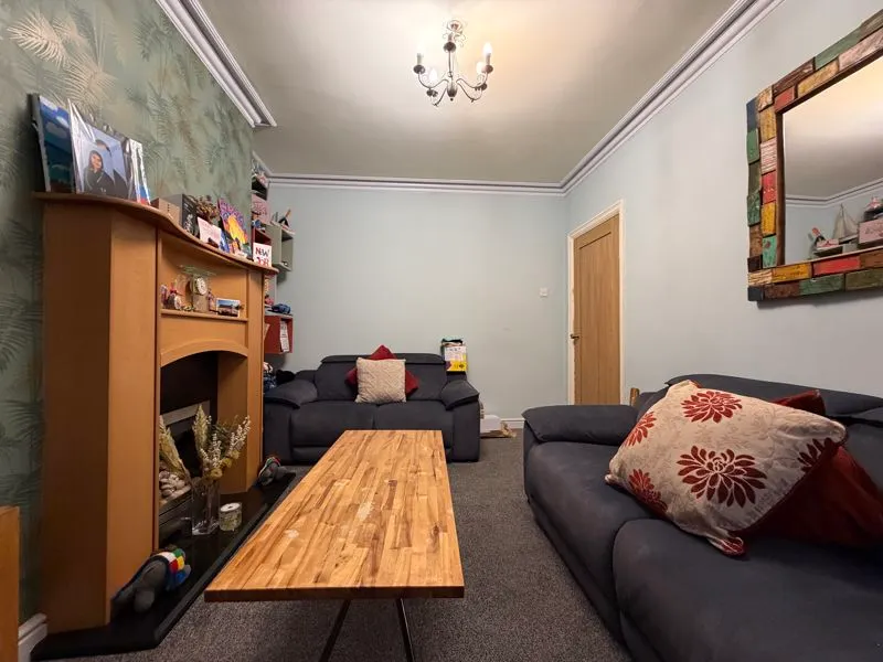 Mansfield Road, Luton LU4 8NB, photo 4