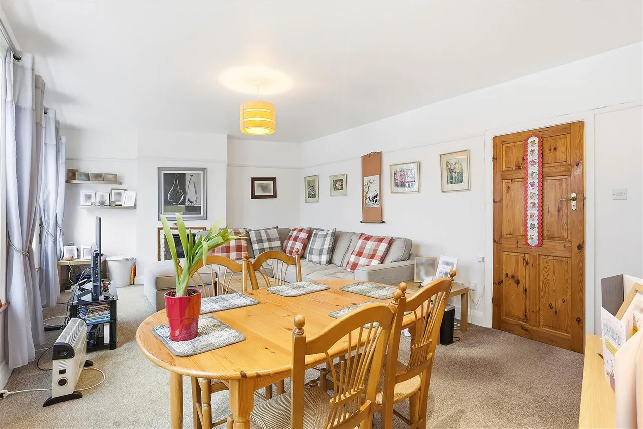 High Street, Cheam Village, Surrey, SM3 8RL, photo 5