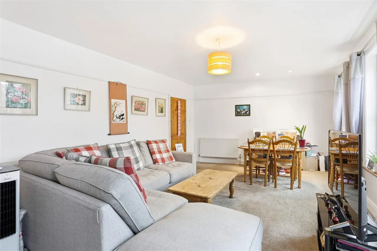 High Street, Cheam Village, Surrey, SM3 8RL, photo 7