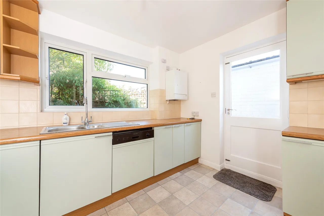The Gardens, Cloisters Road, SG6, photo 20