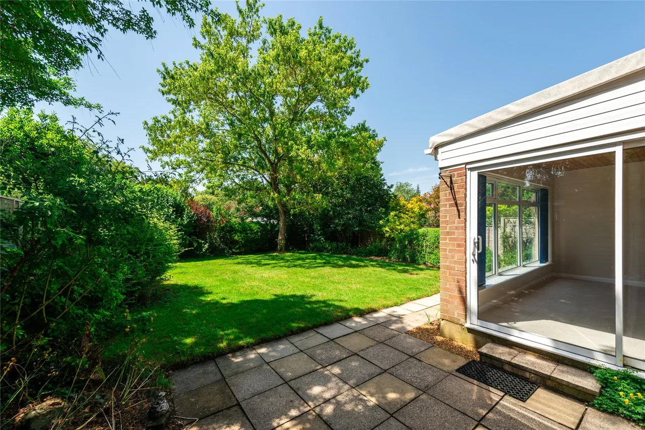The Gardens, Cloisters Road, SG6, photo 12