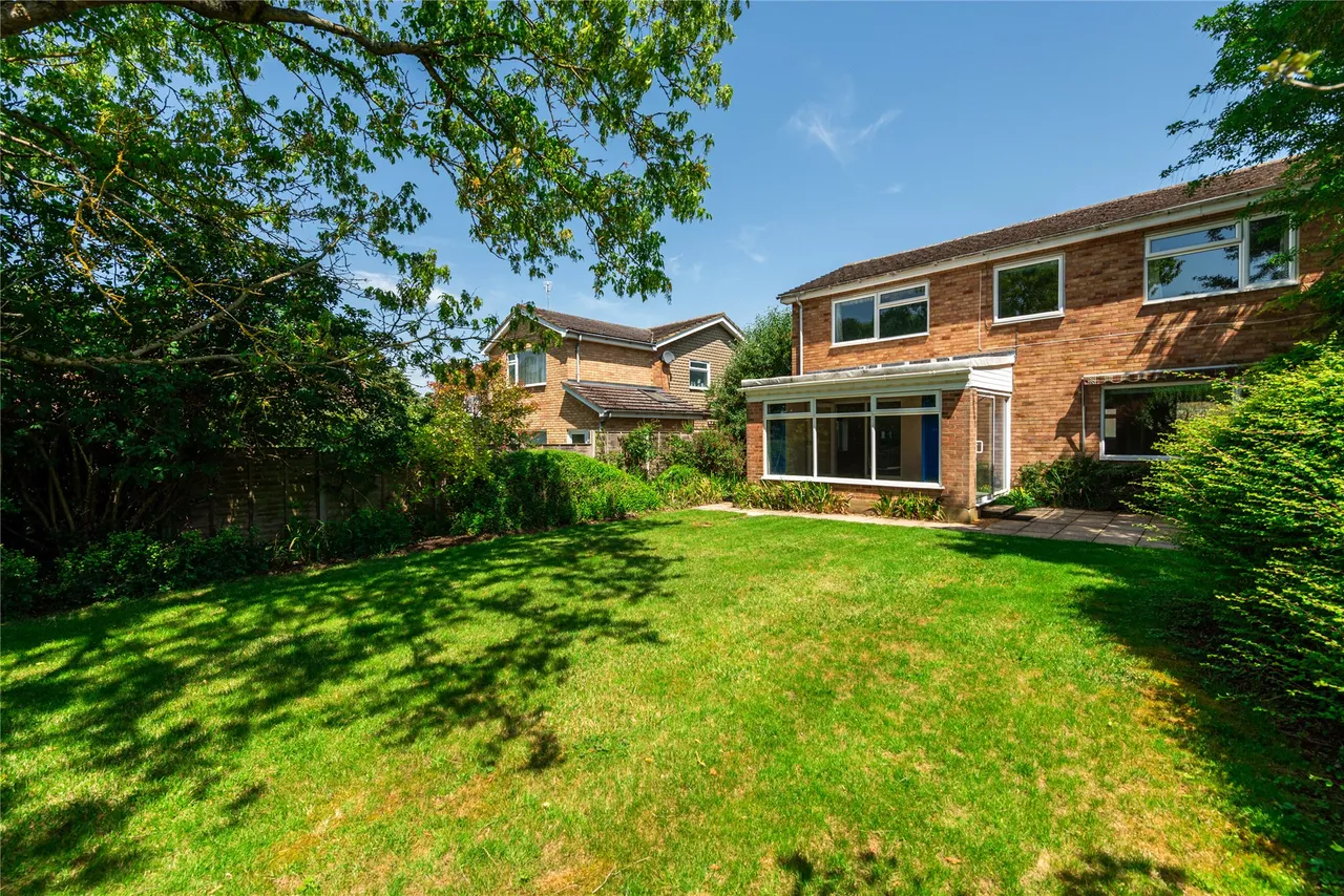 The Gardens, Cloisters Road, SG6, photo 24