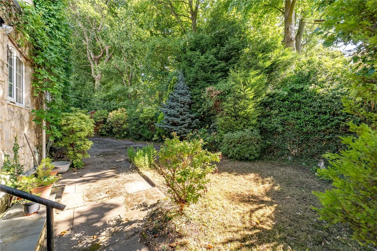Adel Park Close, Adel, LS16, photo 8