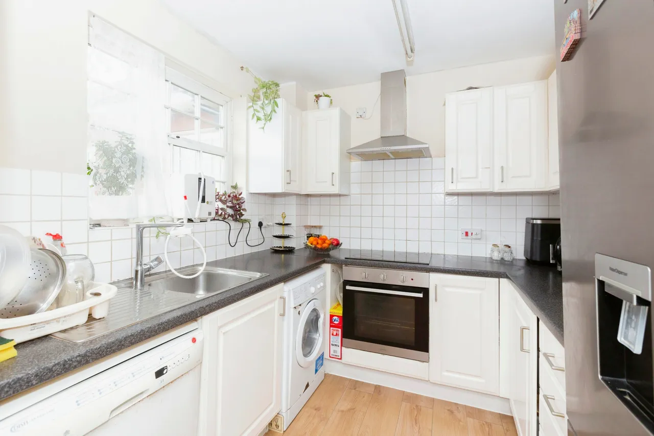 Queensberry Place, London, E12, photo 10