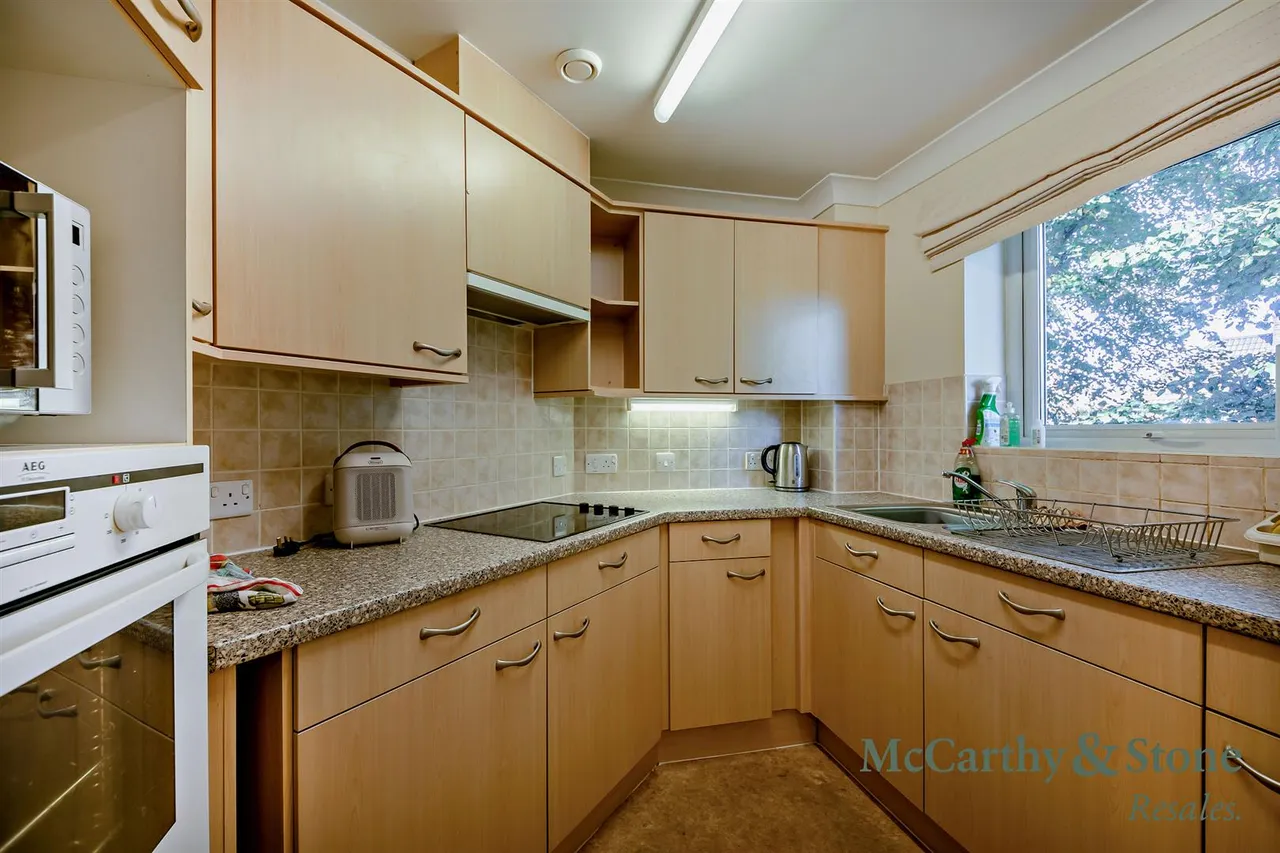 Fenham Court, Newcastle Upon Tyne, NE4, photo 2