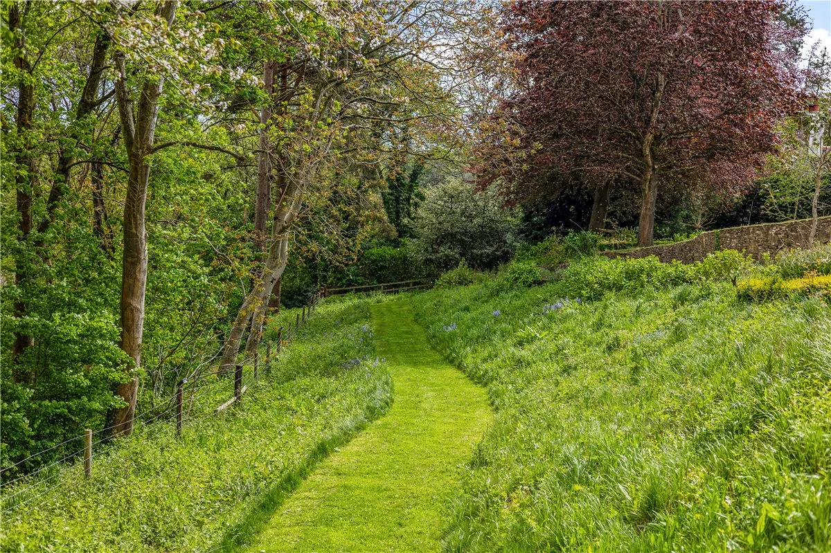 The Fairway, Devizes, SN10, photo 39