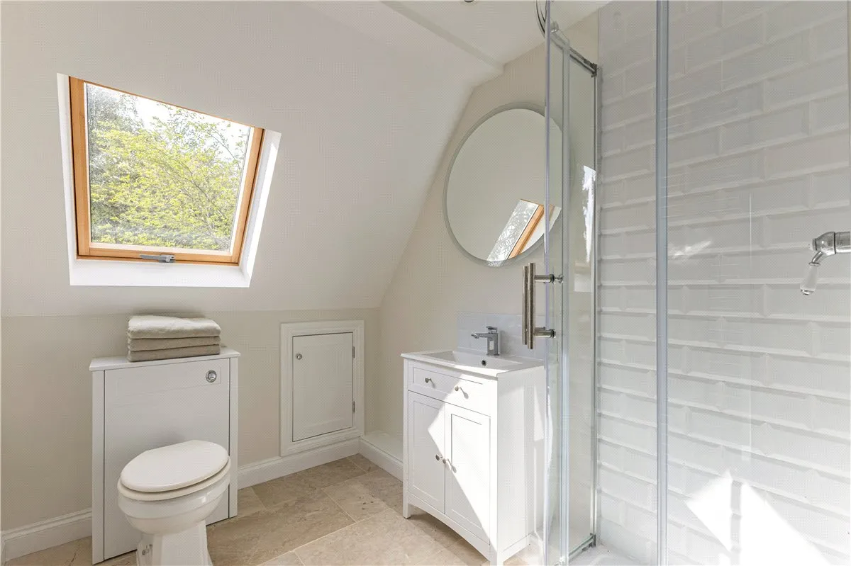 The Fairway, Devizes, SN10, photo 30