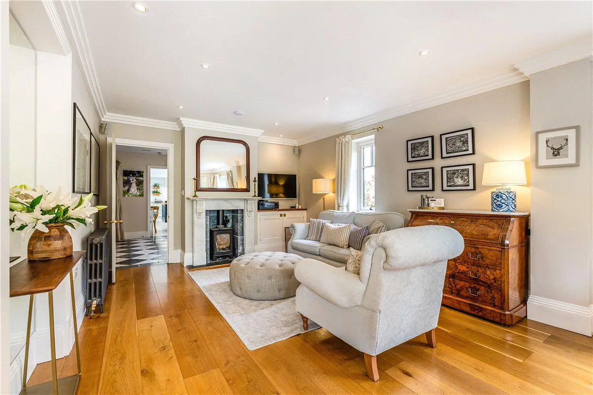 The Fairway, Devizes, SN10, photo 9