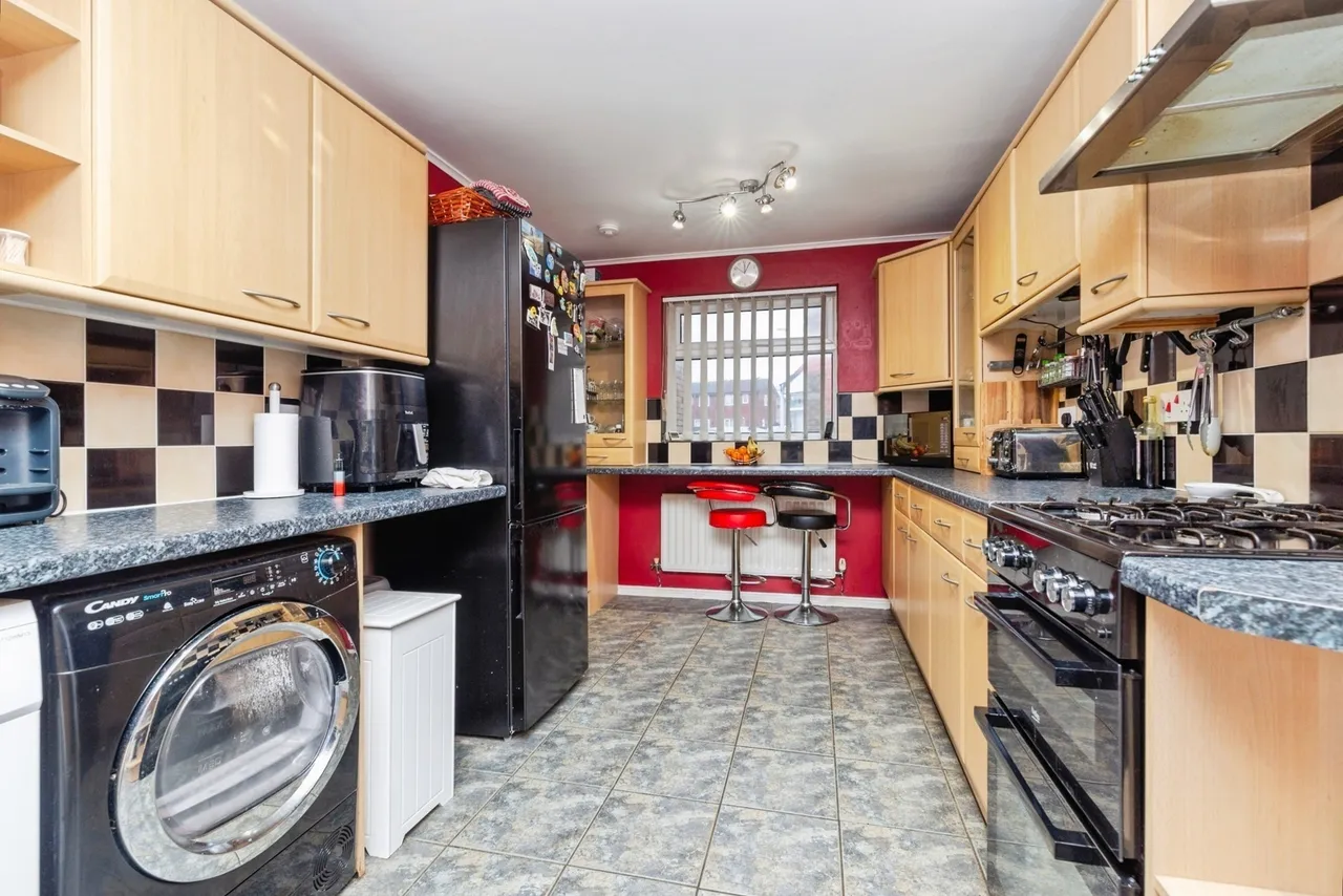 Shalstone, Washington, Tyne and Wear, NE37, photo 8