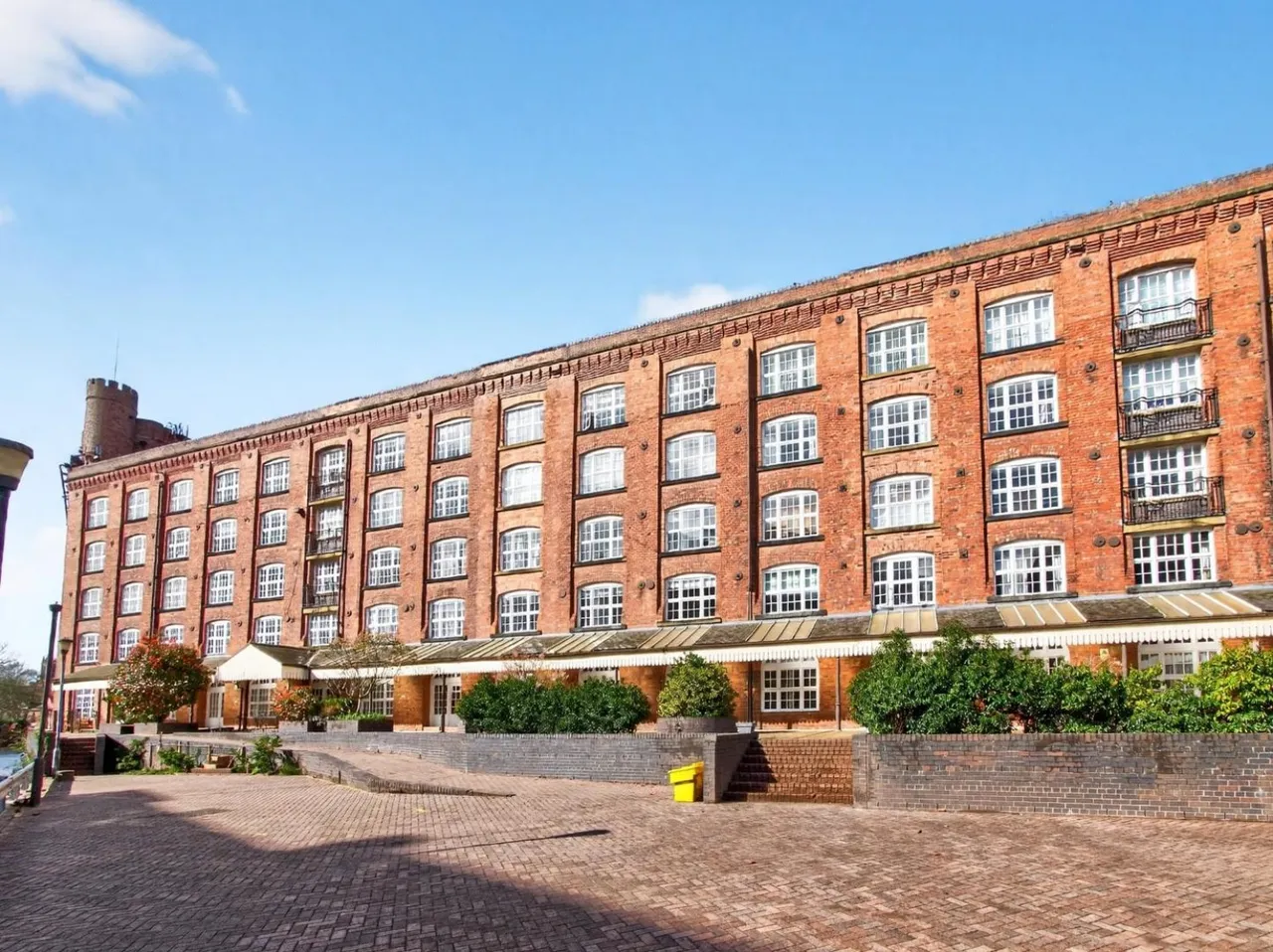 2 bed flat for sale — Navigation Road, York