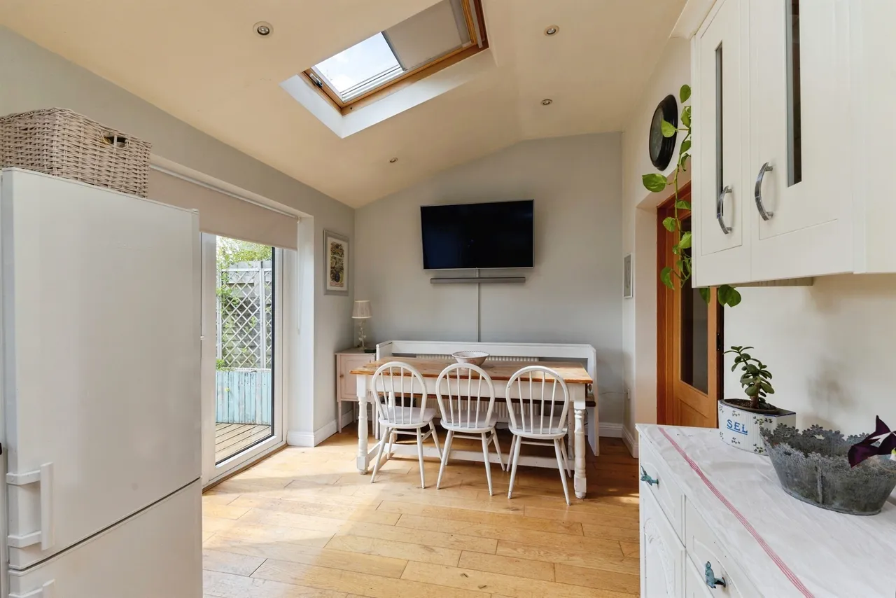 Kennion Road, Wells, photo 4